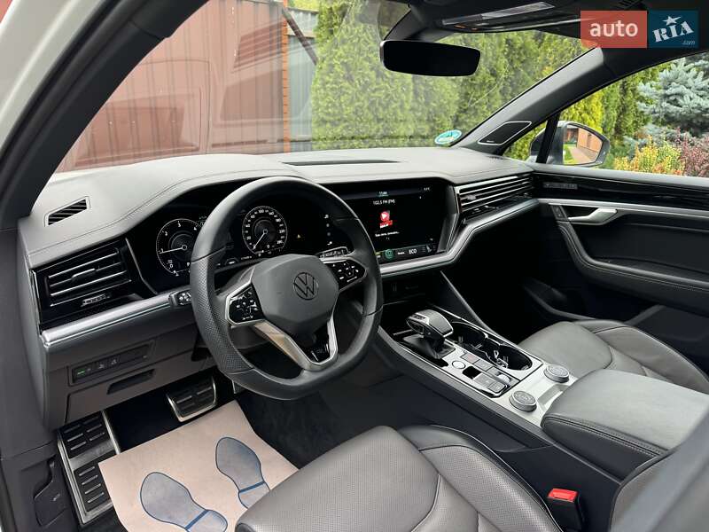 Внедорожник / Кроссовер Volkswagen Touareg 2021 в Киеве фото 29 Внедорожник / Кроссовер Volkswagen Touareg 2021 в Киеве