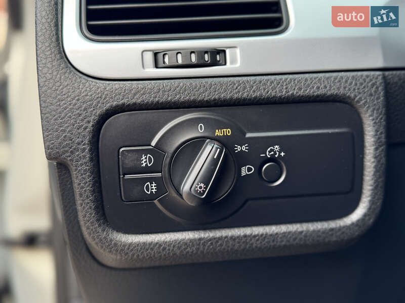 Позашляховик / Кросовер Volkswagen Touareg 2012 в Одесі фото 28 Позашляховик / Кросовер Volkswagen Touareg 2012 в Одесі