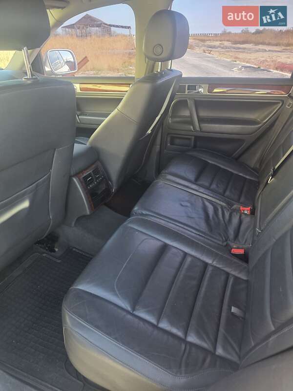 Внедорожник / Кроссовер Volkswagen Touareg 2006 в Киеве фото 17 Внедорожник / Кроссовер Volkswagen Touareg 2006 в Киеве
