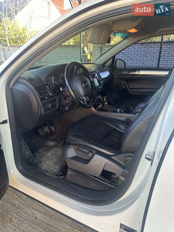 Внедорожник / Кроссовер Volkswagen Touareg 2011 в Виннице фото 5 Внедорожник / Кроссовер Volkswagen Touareg 2011 в Виннице