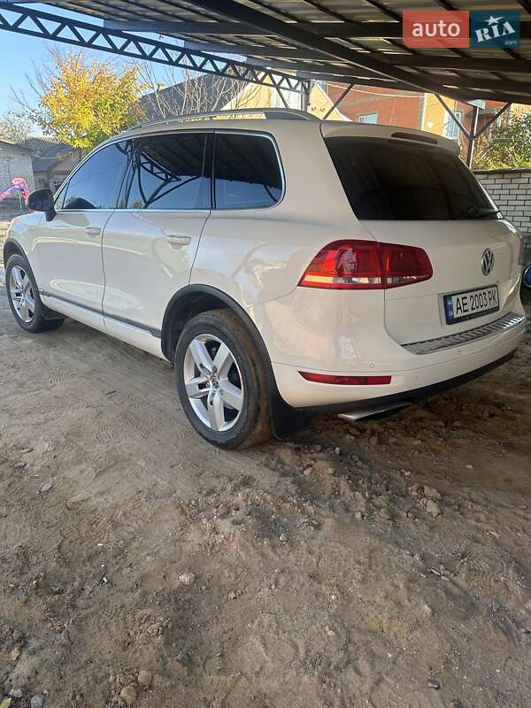 Внедорожник / Кроссовер Volkswagen Touareg 2011 в Виннице фото 8 Внедорожник / Кроссовер Volkswagen Touareg 2011 в Виннице