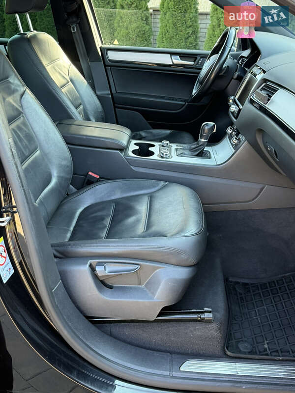 Внедорожник / Кроссовер Volkswagen Touareg 2013 в Черновцах фото 49 Внедорожник / Кроссовер Volkswagen Touareg 2013 в Черновцах