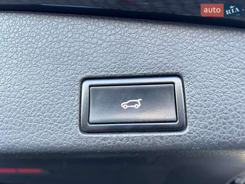 Позашляховик / Кросовер Volkswagen Touareg 2013 в Хмельницькому фото 11 Позашляховик / Кросовер Volkswagen Touareg 2013 в Хмельницькому