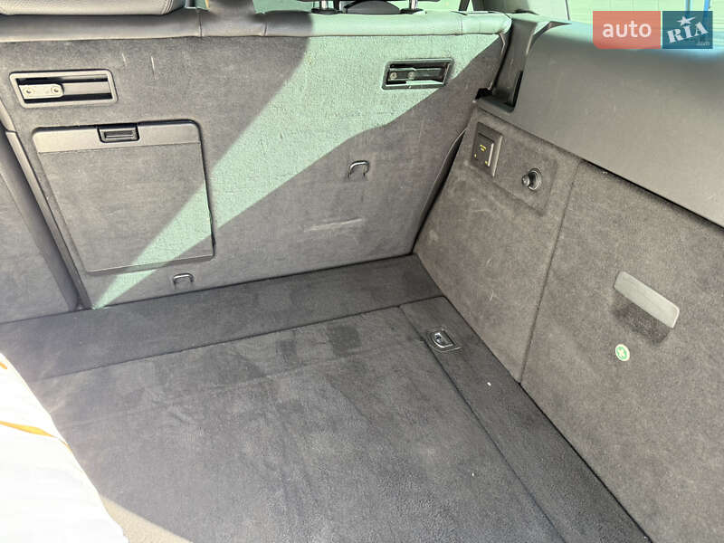 Внедорожник / Кроссовер Volkswagen Touareg 2006 в Одессе