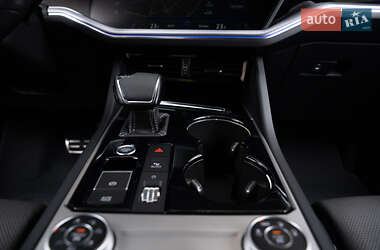 Внедорожник / Кроссовер Volkswagen Touareg 2023 в 