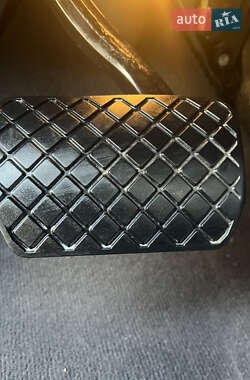 Позашляховик / Кросовер Volkswagen Touareg 2015 в 