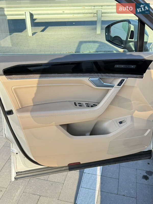 Позашляховик / Кросовер Volkswagen Touareg 2022 в Луцьку фото 8 Позашляховик / Кросовер Volkswagen Touareg 2022 в Луцьку