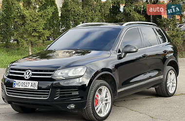 Позашляховик / Кросовер Volkswagen Touareg 2011 в Тернополі