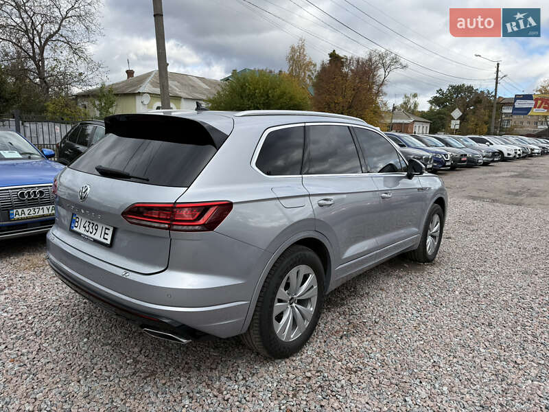 Внедорожник / Кроссовер Volkswagen Touareg 2018 в Полтаве фото 11 Внедорожник / Кроссовер Volkswagen Touareg 2018 в Полтаве