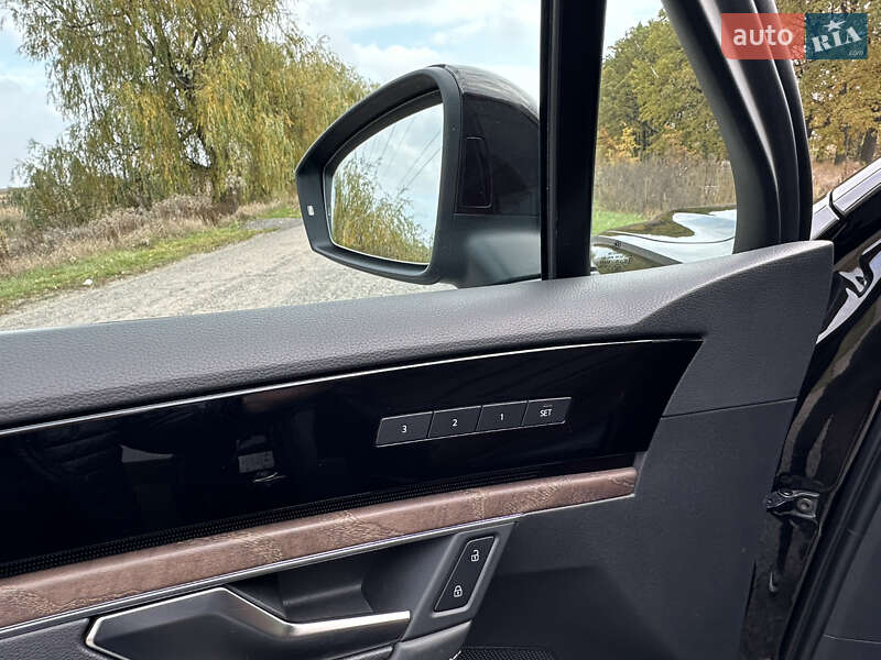 Внедорожник / Кроссовер Volkswagen Touareg 2021 в Киеве фото 16 Внедорожник / Кроссовер Volkswagen Touareg 2021 в Киеве