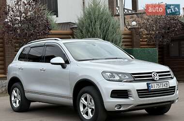 Внедорожник / Кроссовер Volkswagen Touareg 2012 в 