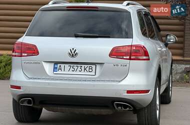 Внедорожник / Кроссовер Volkswagen Touareg 2012 в 