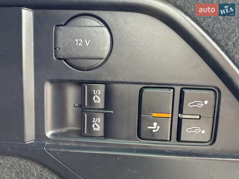 Позашляховик / Кросовер Volkswagen Touareg 2012 в Києві фото 78 Позашляховик / Кросовер Volkswagen Touareg 2012 в Києві