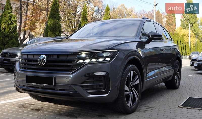 Позашляховик / Кросовер Volkswagen Touareg 2022 в Одесі