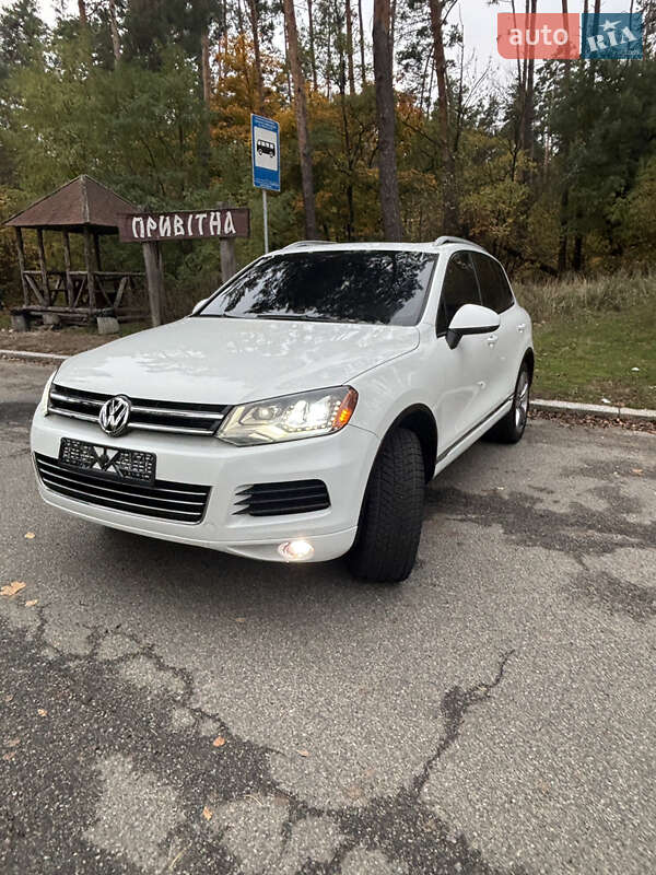 Позашляховик / Кросовер Volkswagen Touareg 2012 в Києві фото 2 Позашляховик / Кросовер Volkswagen Touareg 2012 в Києві