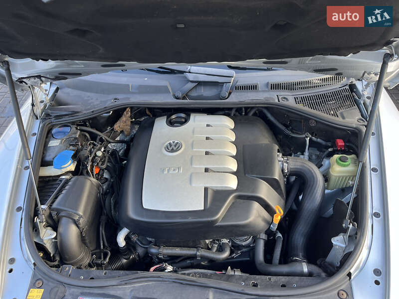 Внедорожник / Кроссовер Volkswagen Touareg 2009 в Одессе фото 27 Внедорожник / Кроссовер Volkswagen Touareg 2009 в Одессе