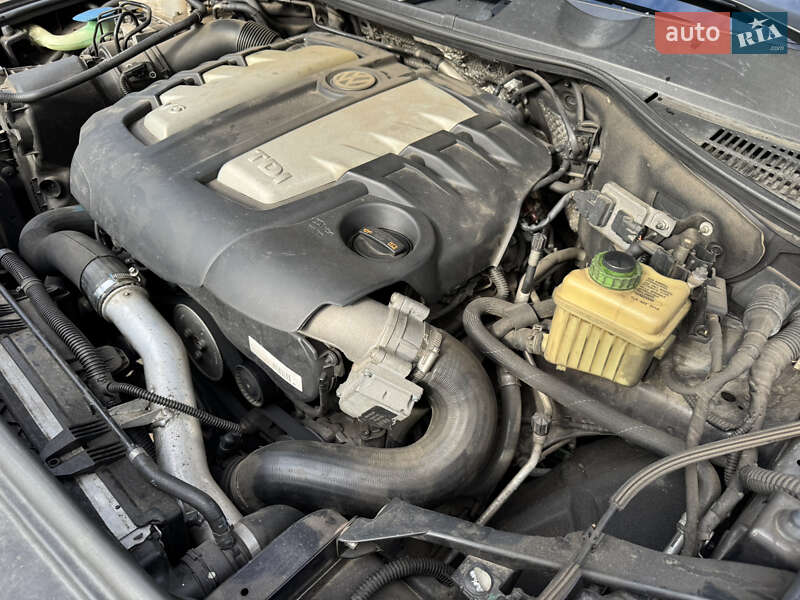 Внедорожник / Кроссовер Volkswagen Touareg 2011 в Смеле фото 75 Внедорожник / Кроссовер Volkswagen Touareg 2011 в Смеле