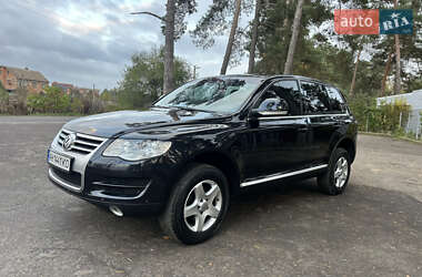 Внедорожник / Кроссовер Volkswagen Touareg 2007 в 