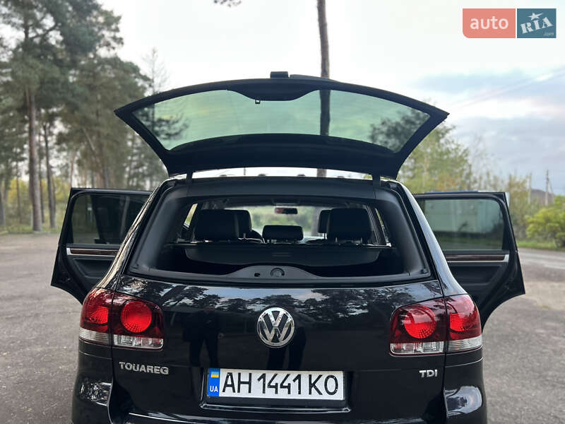 Позашляховик / Кросовер Volkswagen Touareg 2007 в Вінниці