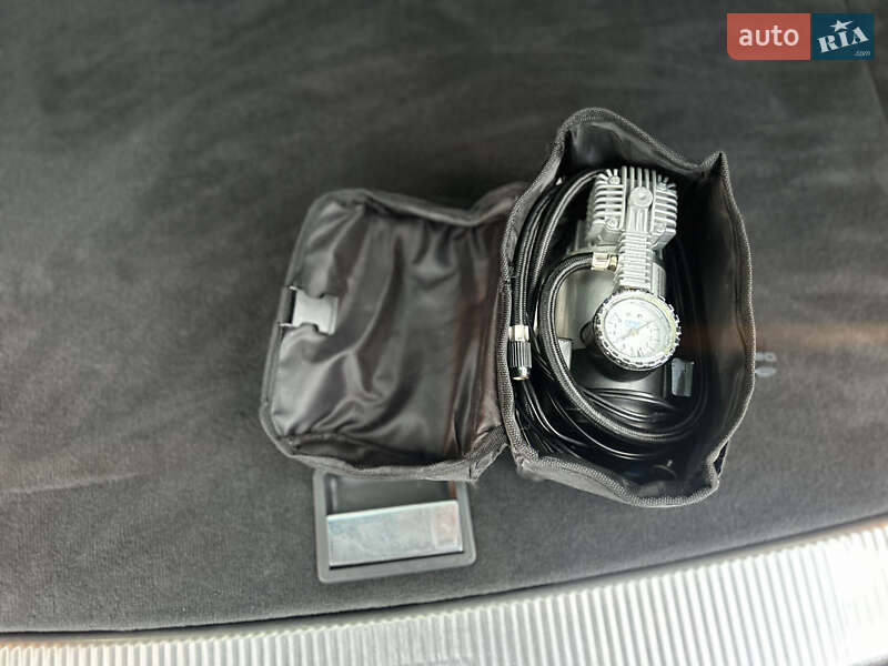 Позашляховик / Кросовер Volkswagen Touareg 2007 в Вінниці