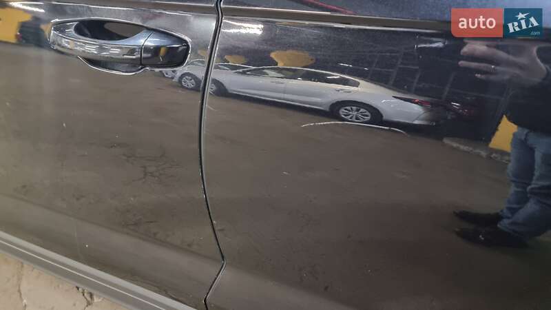 Позашляховик / Кросовер Volkswagen Touareg 2019 в Києві фото 15 Позашляховик / Кросовер Volkswagen Touareg 2019 в Києві