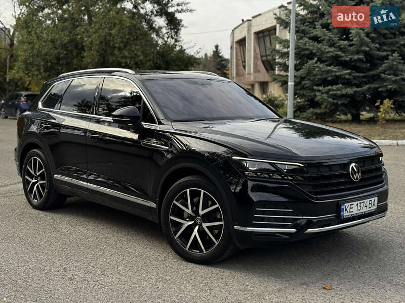 Внедорожник / Кроссовер Volkswagen Touareg 2021 в Днепре