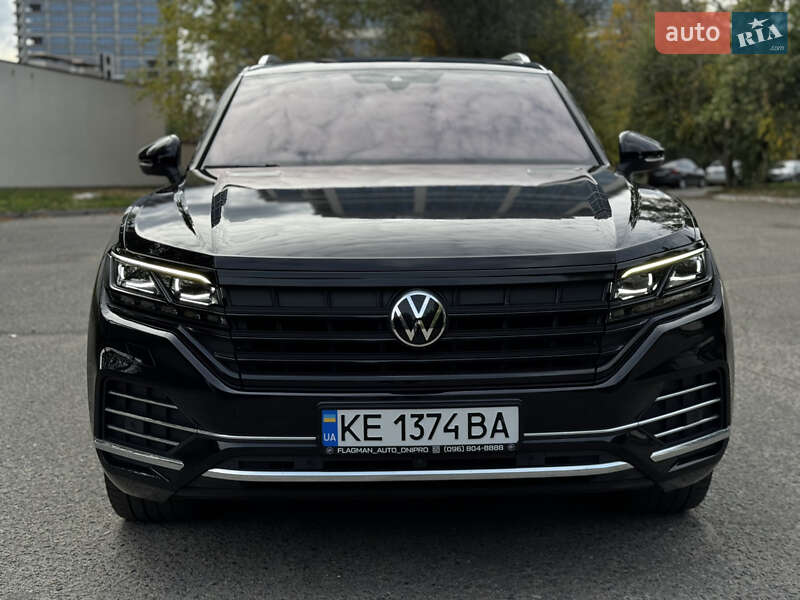 Внедорожник / Кроссовер Volkswagen Touareg 2021 в Днепре