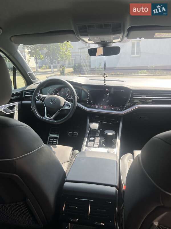 Внедорожник / Кроссовер Volkswagen Touareg 2023 в Кривом Роге фото 12 Внедорожник / Кроссовер Volkswagen Touareg 2023 в Кривом Роге