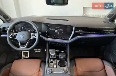 Внедорожник / Кроссовер Volkswagen Touareg 2024 в  фото 12 Внедорожник / Кроссовер Volkswagen Touareg 2024 в