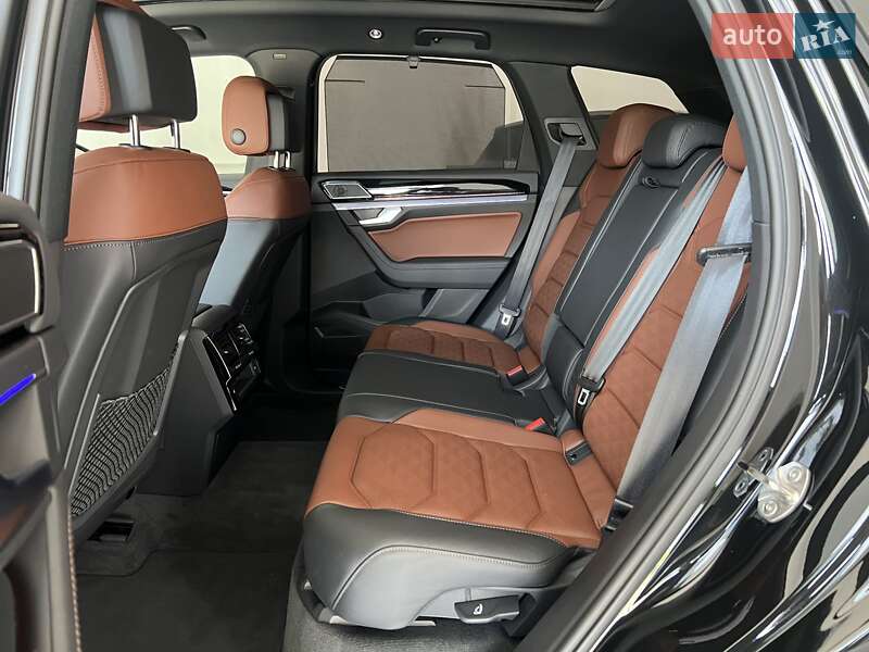 Внедорожник / Кроссовер Volkswagen Touareg 2024 в Киеве фото 20 Внедорожник / Кроссовер Volkswagen Touareg 2024 в Киеве