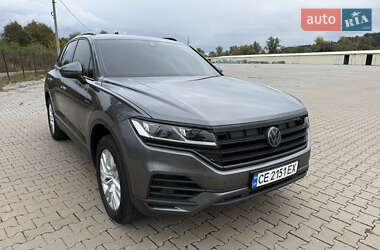 Внедорожник / Кроссовер Volkswagen Touareg 2018 в Черновцах