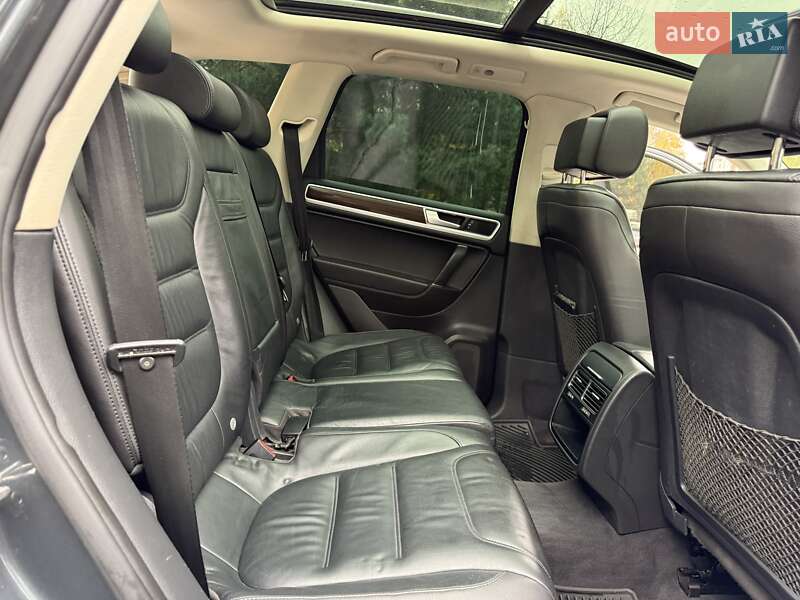 Позашляховик / Кросовер Volkswagen Touareg 2015 в Івано-Франківську фото 33 Позашляховик / Кросовер Volkswagen Touareg 2015 в Івано-Франківську