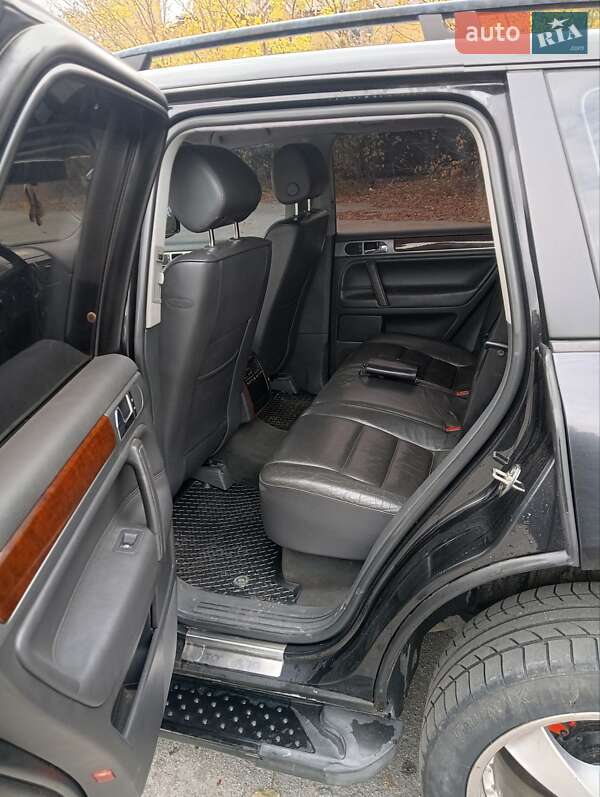 Внедорожник / Кроссовер Volkswagen Touareg 2005 в Шепетовке фото 6 Внедорожник / Кроссовер Volkswagen Touareg 2005 в Шепетовке