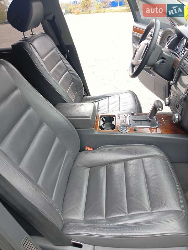 Внедорожник / Кроссовер Volkswagen Touareg 2005 в Шепетовке фото 15 Внедорожник / Кроссовер Volkswagen Touareg 2005 в Шепетовке