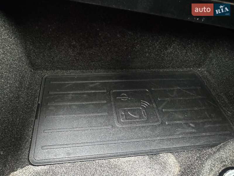 Внедорожник / Кроссовер Volkswagen Touareg 2022 в Тернополе фото 20 Внедорожник / Кроссовер Volkswagen Touareg 2022 в Тернополе