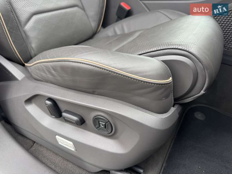 Внедорожник / Кроссовер Volkswagen Touareg 2022 в Тернополе фото 40 Внедорожник / Кроссовер Volkswagen Touareg 2022 в Тернополе