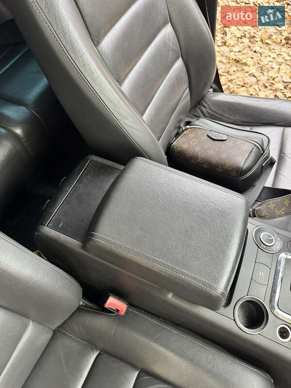 Внедорожник / Кроссовер Volkswagen Touareg 2007 в Киеве фото 22 Внедорожник / Кроссовер Volkswagen Touareg 2007 в Киеве