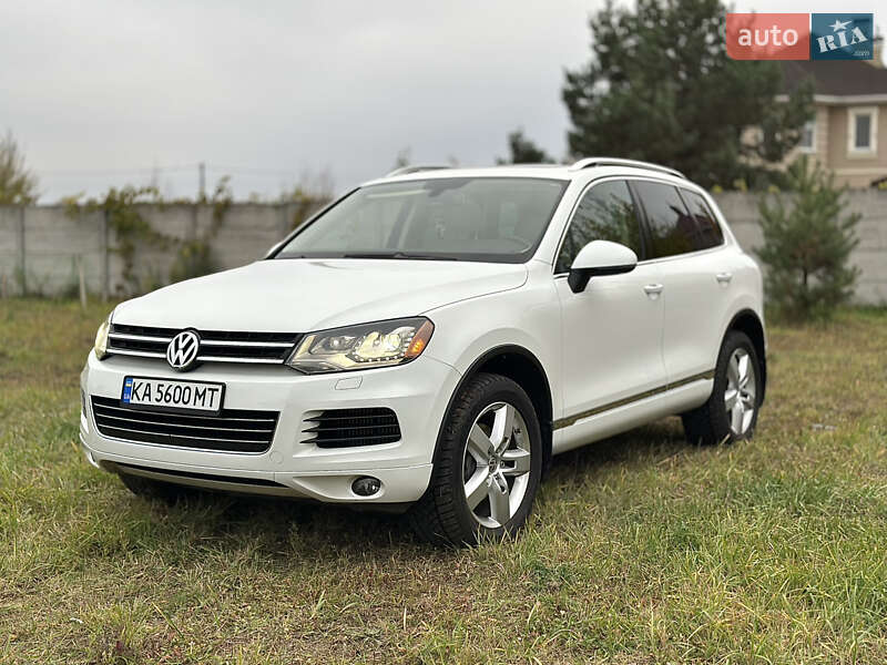 Внедорожник / Кроссовер Volkswagen Touareg 2014 в Киеве фото 3 Внедорожник / Кроссовер Volkswagen Touareg 2014 в Киеве