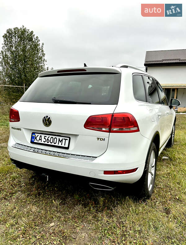 Внедорожник / Кроссовер Volkswagen Touareg 2014 в Киеве фото 16 Внедорожник / Кроссовер Volkswagen Touareg 2014 в Киеве