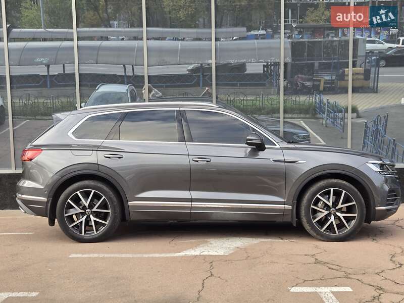 Внедорожник / Кроссовер Volkswagen Touareg 2022 в Киеве фото 7 Внедорожник / Кроссовер Volkswagen Touareg 2022 в Киеве
