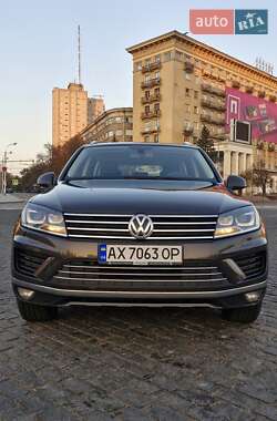 Позашляховик / Кросовер Volkswagen Touareg 2015 в Харкові Позашляховик / Кросовер Volkswagen Touareg 2015 в Харкові
