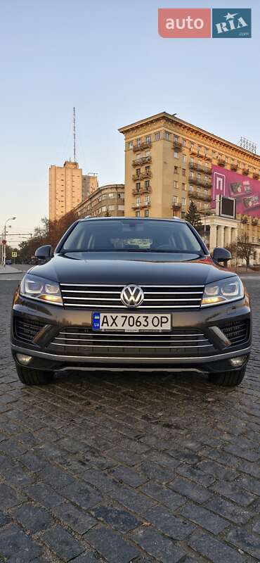Внедорожник / Кроссовер Volkswagen Touareg 2015 в Харькове фото Внедорожник / Кроссовер Volkswagen Touareg 2015 в Харькове