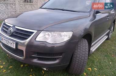 Позашляховик / Кросовер Volkswagen Touareg 2008 в Петропавлівці