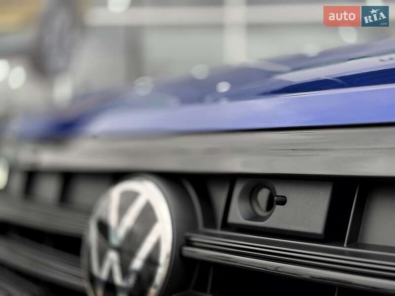 Позашляховик / Кросовер Volkswagen Touareg 2021 в Києві фото 11 Позашляховик / Кросовер Volkswagen Touareg 2021 в Києві