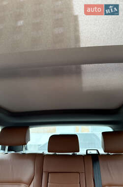 Внедорожник / Кроссовер Volkswagen Touareg 2013 в 