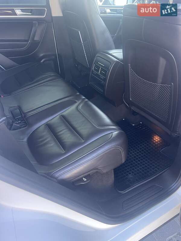 Внедорожник / Кроссовер Volkswagen Touareg 2016 в Белой Церкви фото 24 Внедорожник / Кроссовер Volkswagen Touareg 2016 в Белой Церкви
