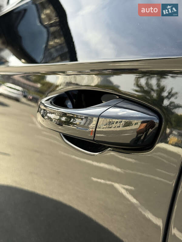 Позашляховик / Кросовер Volkswagen Touareg 2023 в Києві