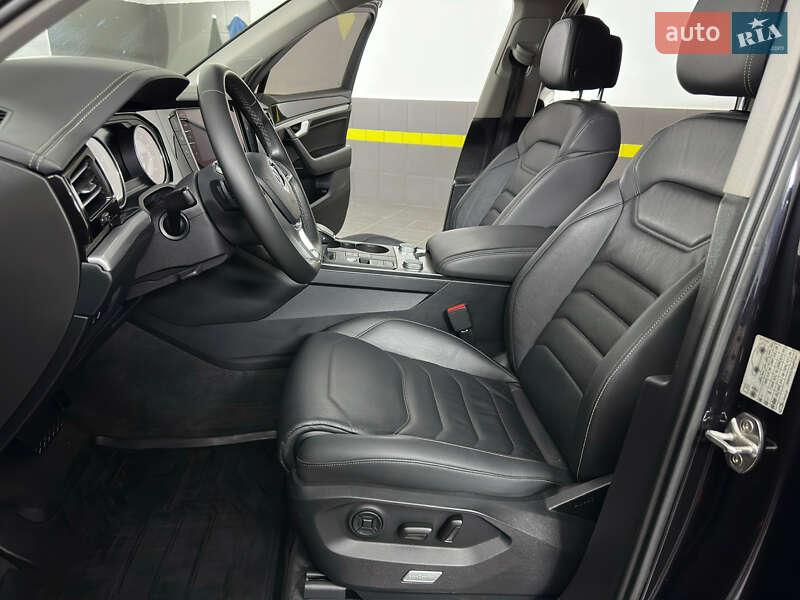 Позашляховик / Кросовер Volkswagen Touareg 2019 в Козятині фото 57 Позашляховик / Кросовер Volkswagen Touareg 2019 в Козятині