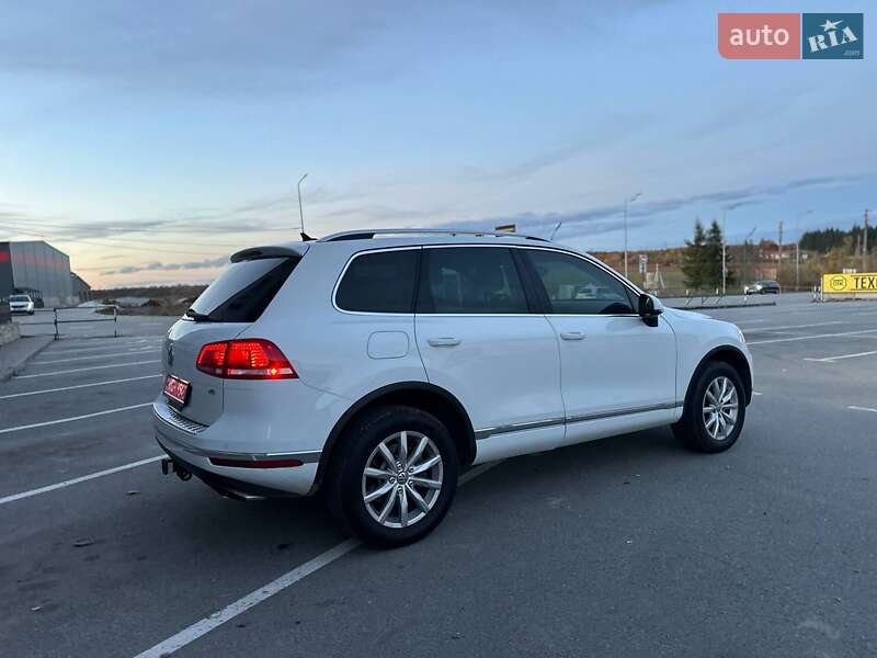 Внедорожник / Кроссовер Volkswagen Touareg 2016 в Тернополе фото 19 Внедорожник / Кроссовер Volkswagen Touareg 2016 в Тернополе