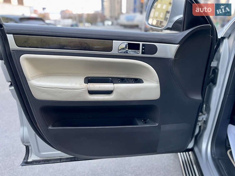 Внедорожник / Кроссовер Volkswagen Touareg 2008 в Харькове фото 24 Внедорожник / Кроссовер Volkswagen Touareg 2008 в Харькове